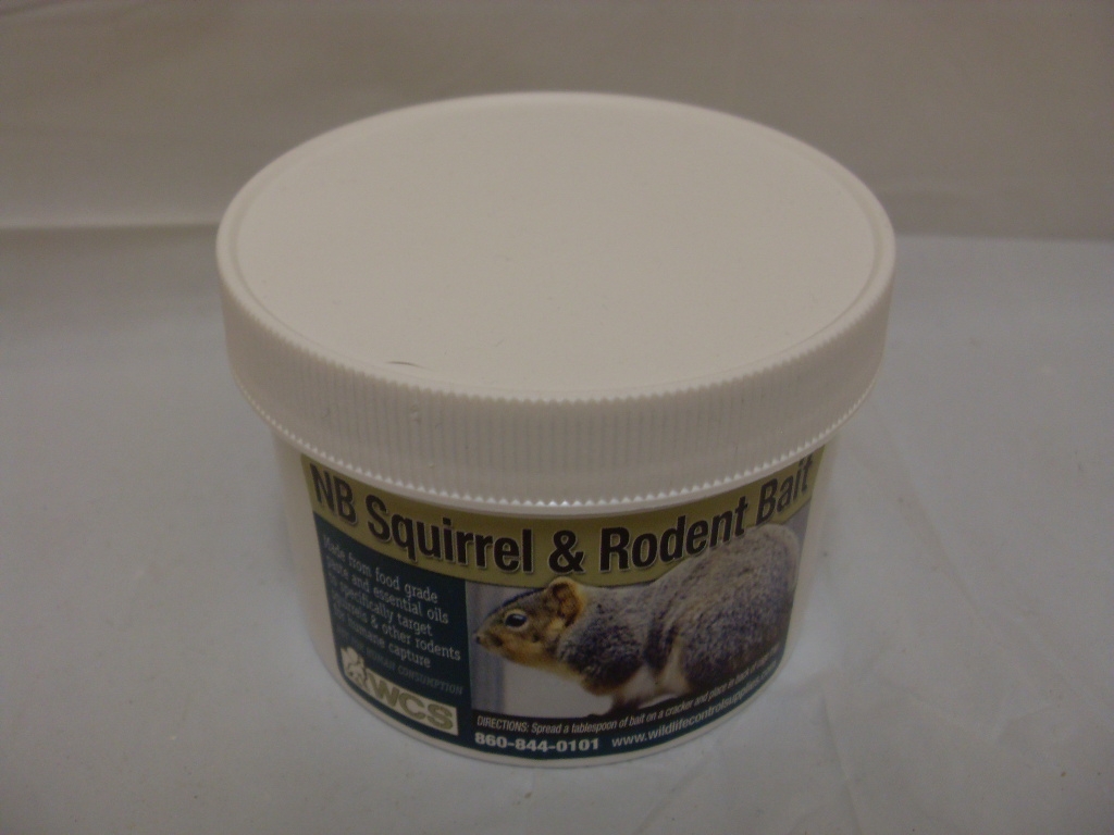 NB Natural Squirrel & Rodent Bait Lure - 1 Jar (8 oz)