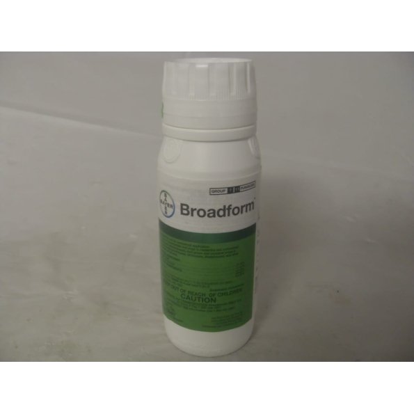 Broadform Fungicide Fluopyram Trifloxystrobin - 12 Oz